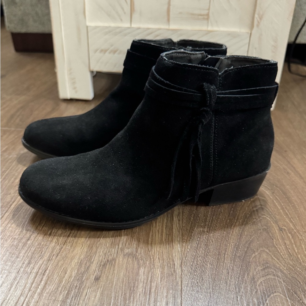Skecher’s “Texas Modern Western” Boots